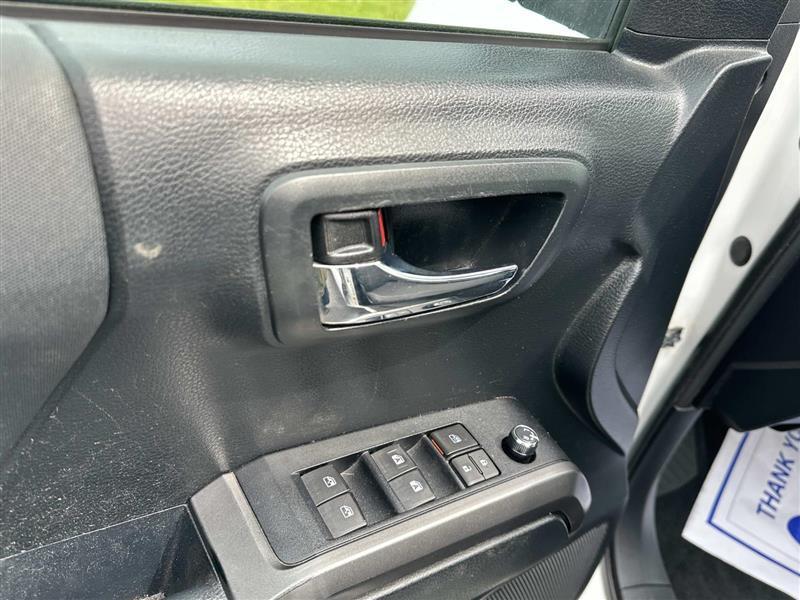 Toyota Tacoma  2016