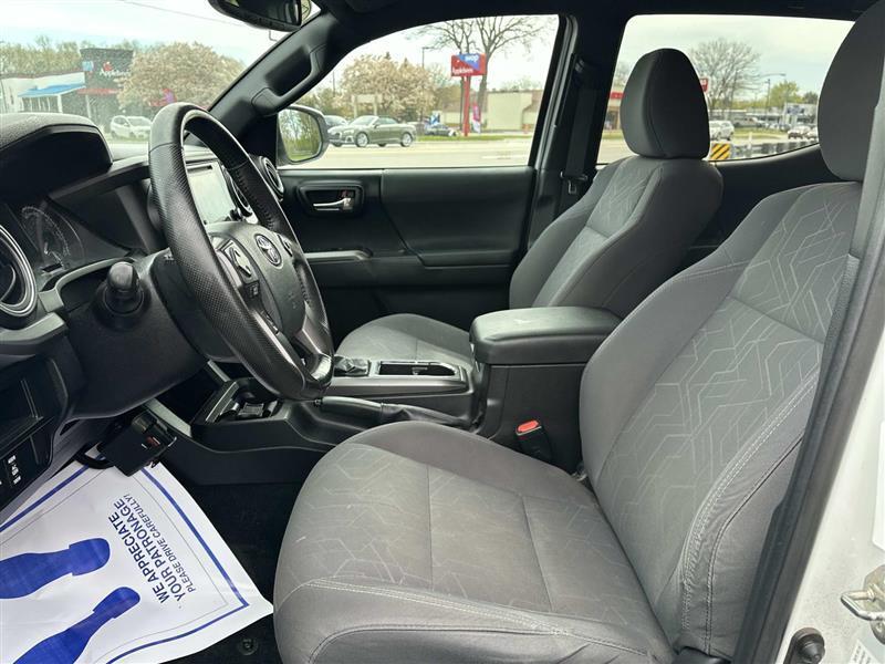 Toyota Tacoma  2016