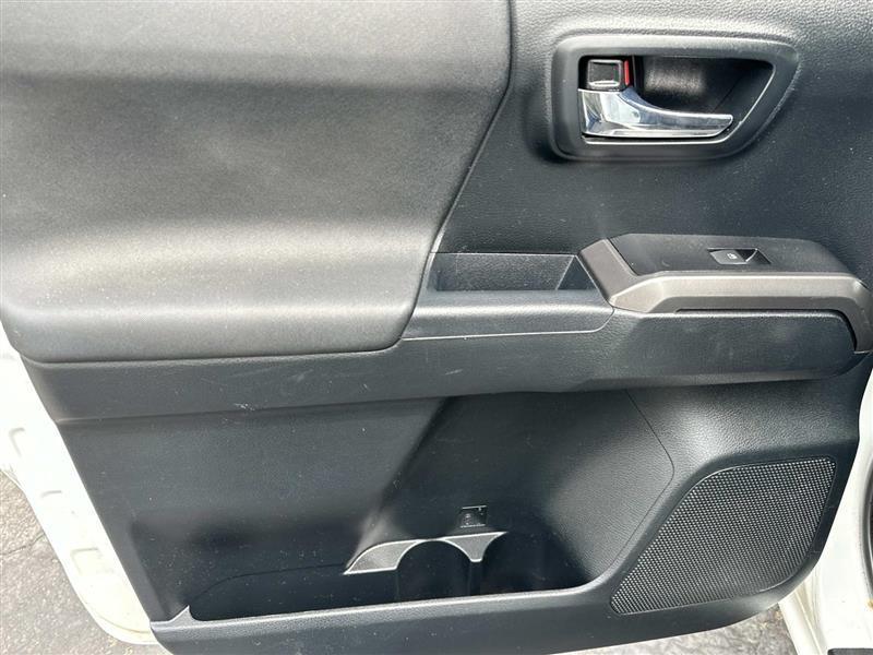 Toyota Tacoma  2016