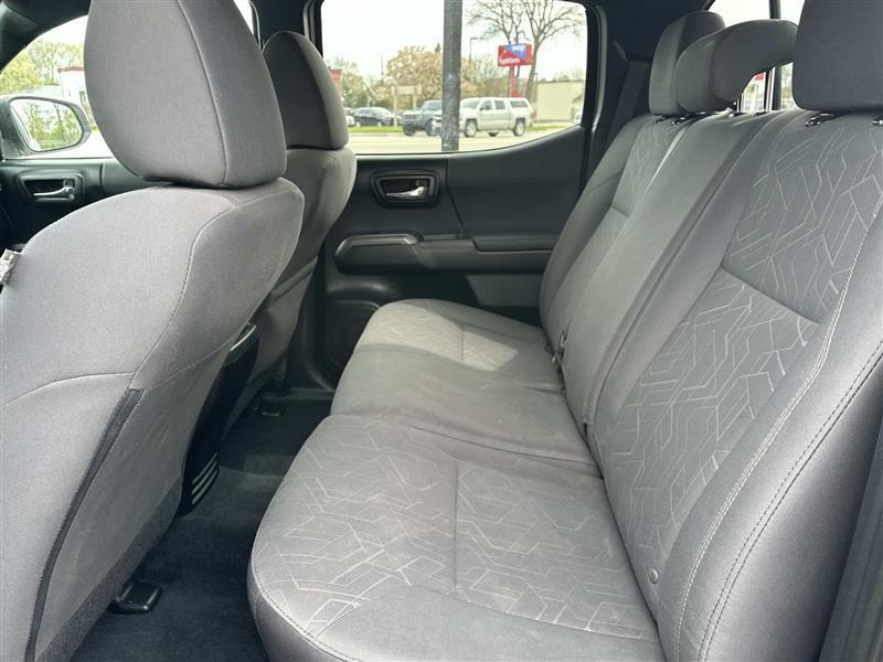 Toyota Tacoma  2016