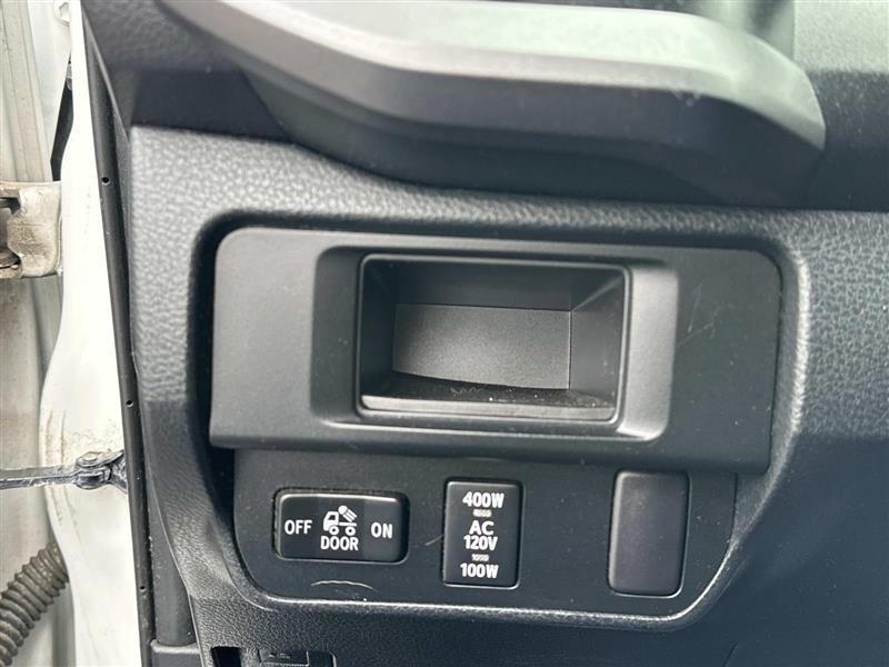 Toyota Tacoma  2016