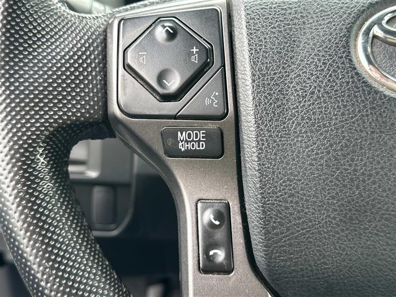 Toyota Tacoma  2016