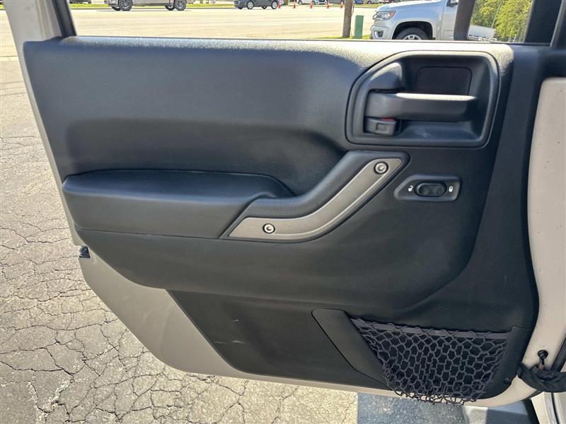 Jeep Wrangler  2016