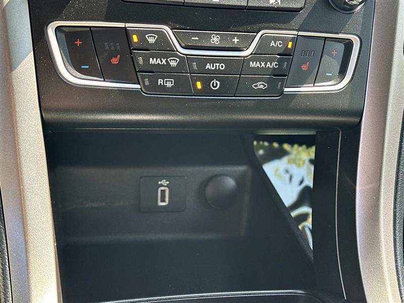 Ford Fusion  2017