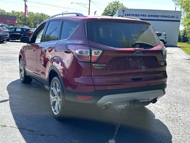 Ford Escape  2017