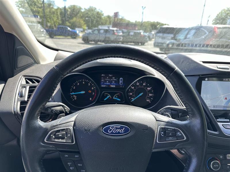 Ford Escape  2017