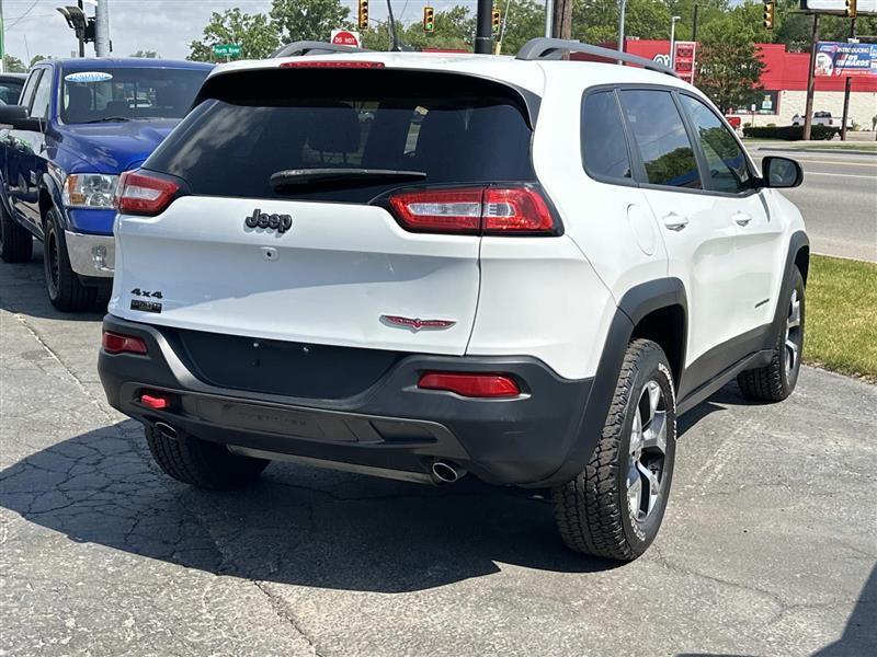 Jeep Cherokee  2015