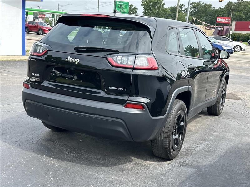 Jeep Cherokee  2021