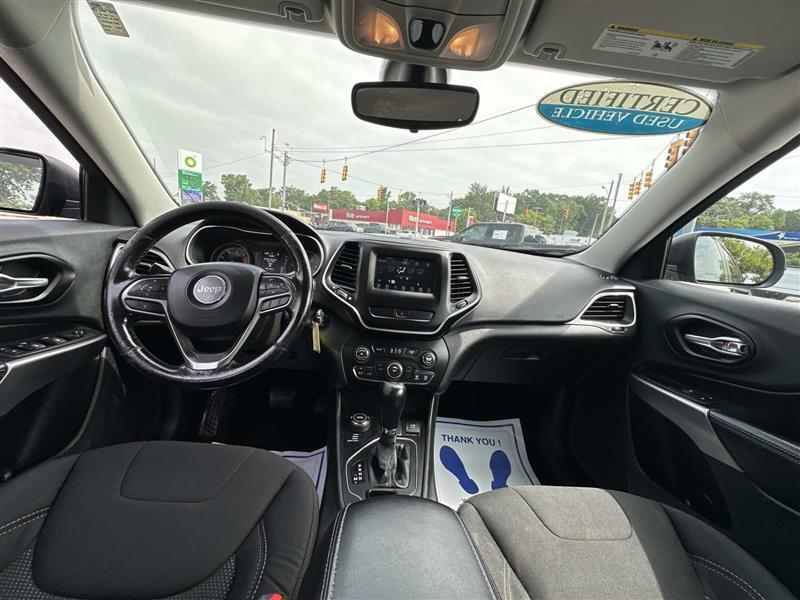 Jeep Cherokee  2021