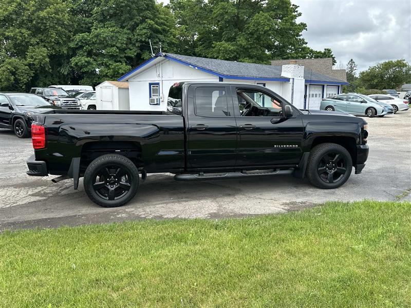 Chevrolet Silverado 1500  2018