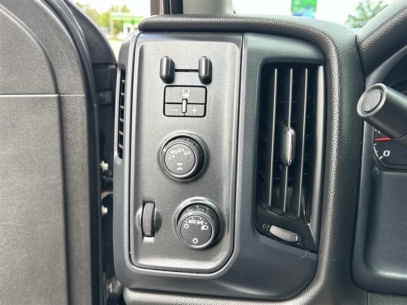 Chevrolet Silverado 1500  2018