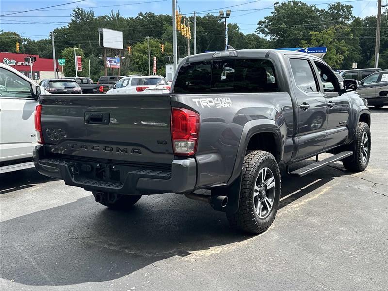 Toyota Tacoma  2017