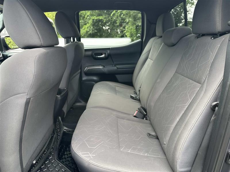 Toyota Tacoma  2017