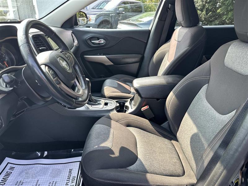 Jeep Cherokee  2017
