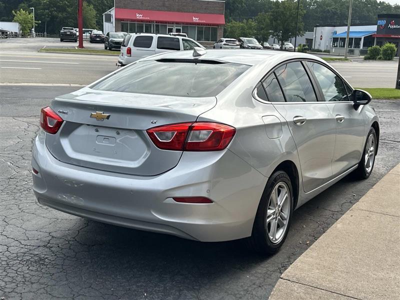 Chevrolet Cruze  2018