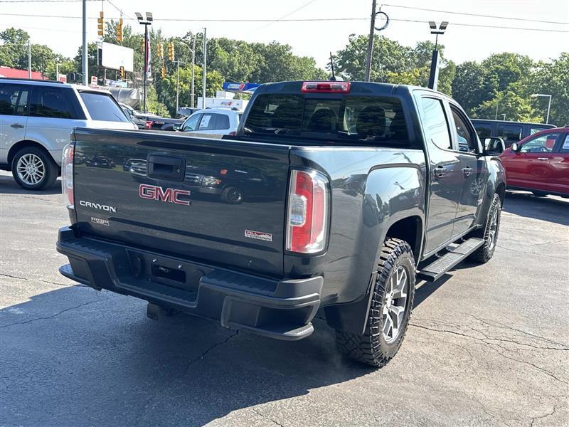 GMC Canyon  2017