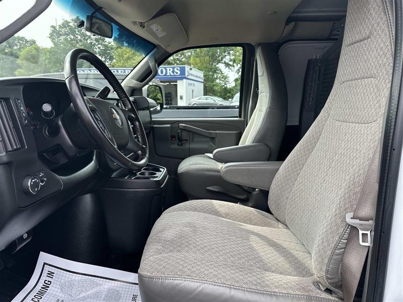 Chevrolet Express  2023
