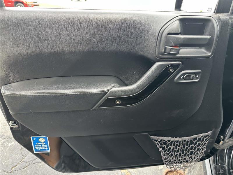 Jeep Wrangler  2016