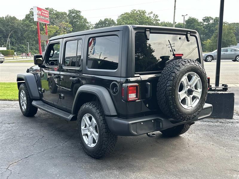 Jeep Wrangler  2018