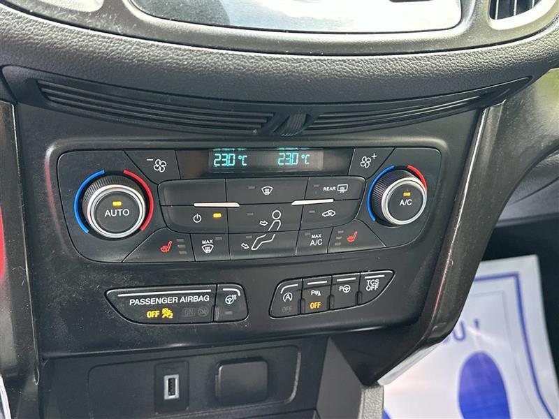 Ford Escape  2017