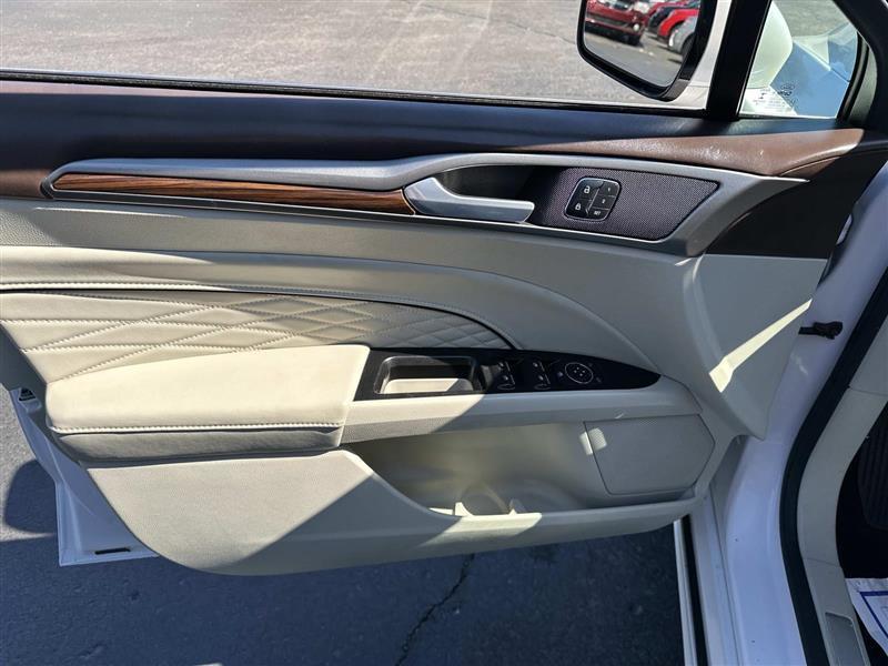 Ford Fusion  2017