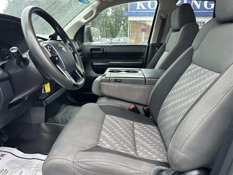 Toyota Tundra  2018