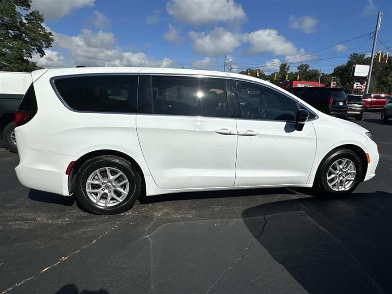 Chrysler Pacifica  2025