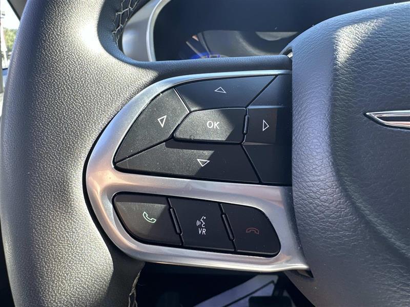 Chrysler Pacifica  2025