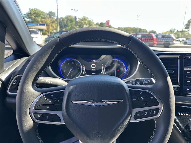 Chrysler Pacifica  2025