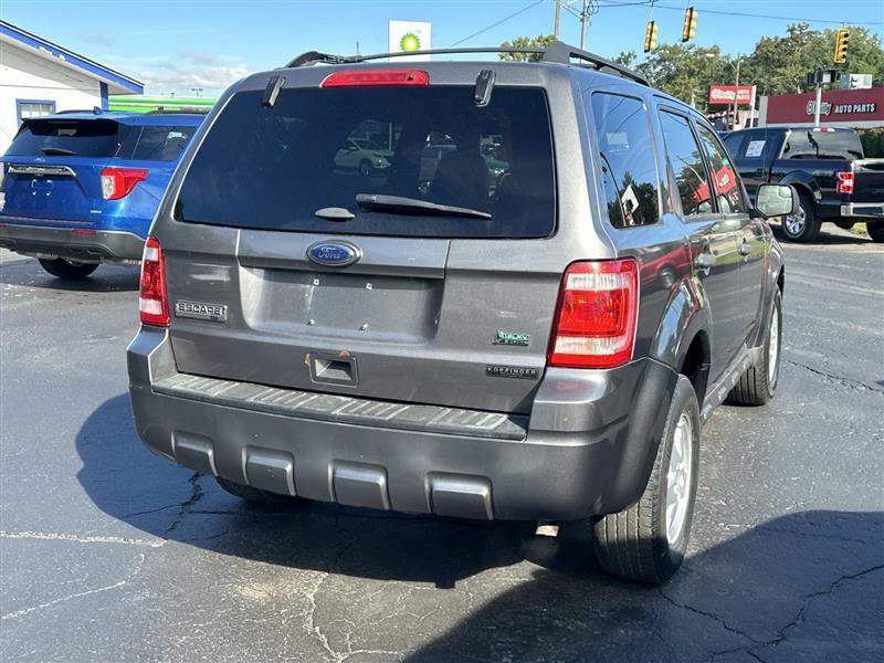 Ford Escape  2012