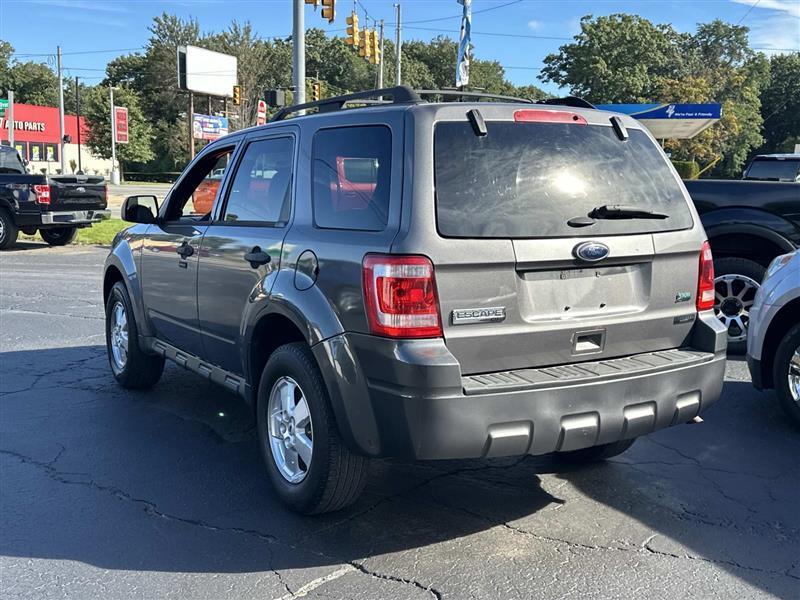 Ford Escape  2012