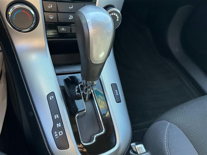 Chevrolet Cruze  2015