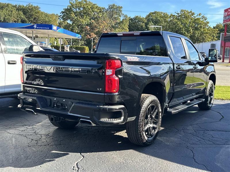 Chevrolet Silverado 1500  2021