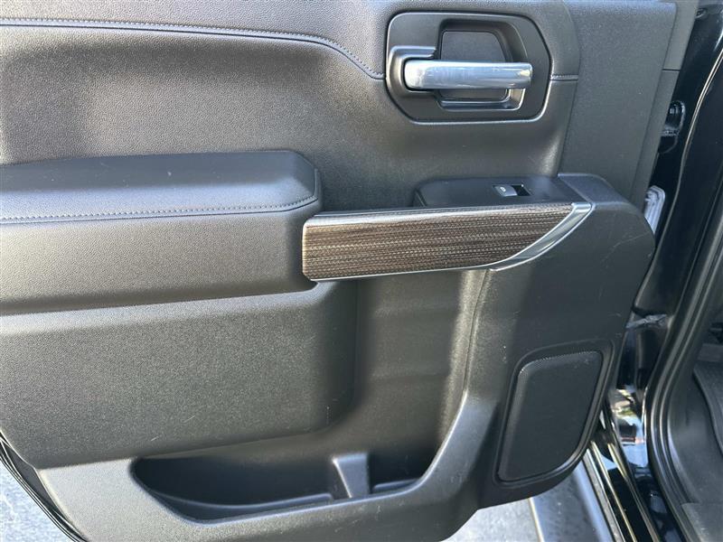Chevrolet Silverado 1500  2021