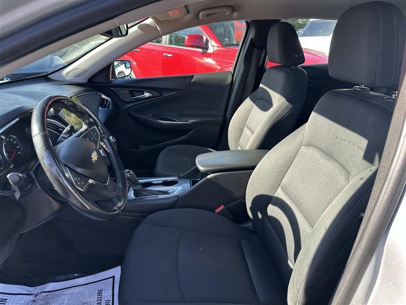 Chevrolet Malibu  2018