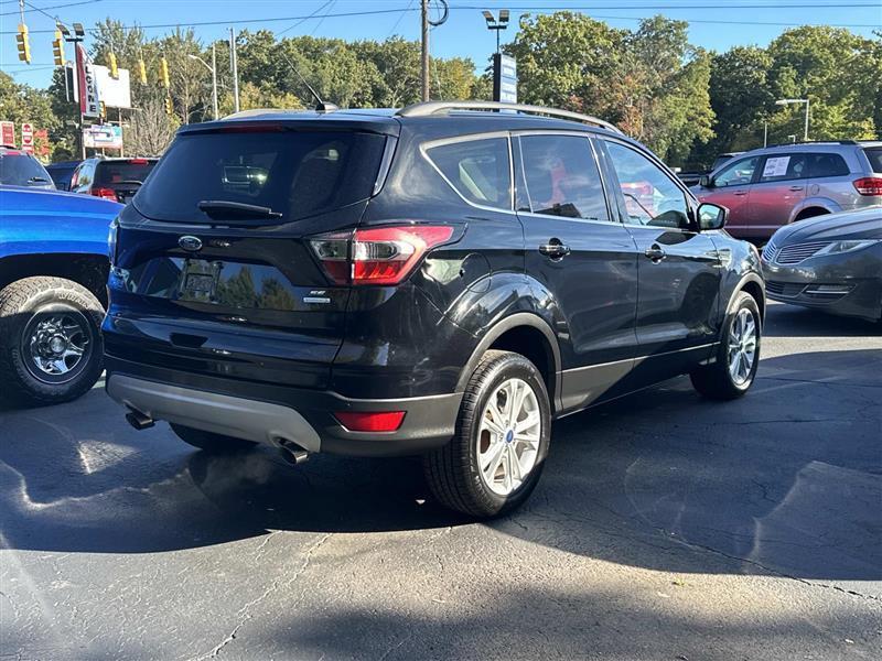 Ford Escape  2017