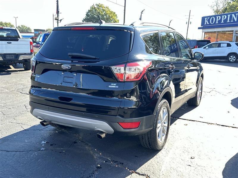 Ford Escape  2017