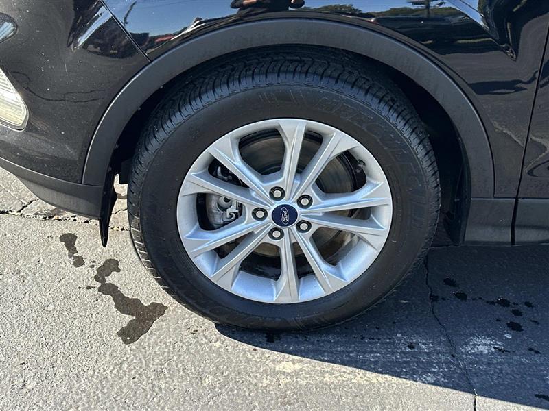 Ford Escape  2017