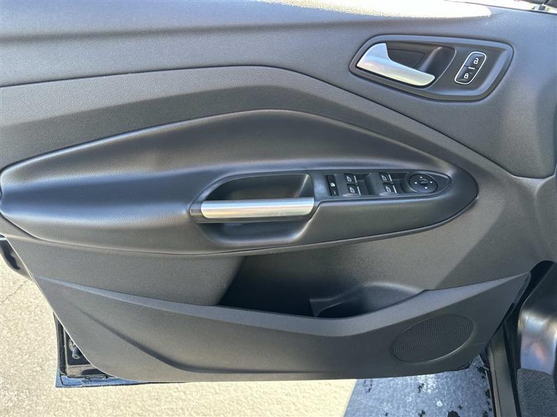 Ford Escape  2017