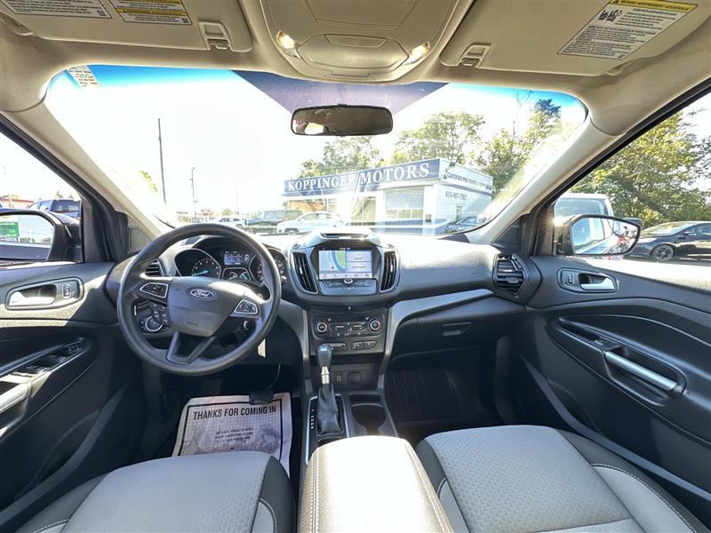 Ford Escape  2017
