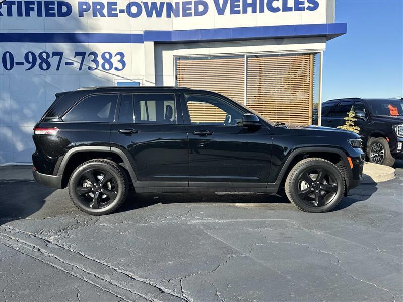 Jeep Grand Cherokee  2023