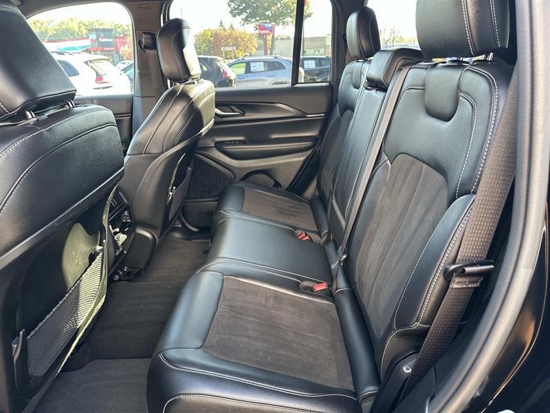 Jeep Grand Cherokee  2023
