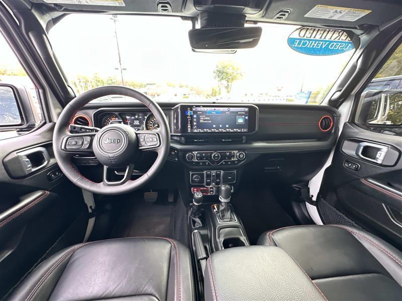 Jeep Wrangler  2024