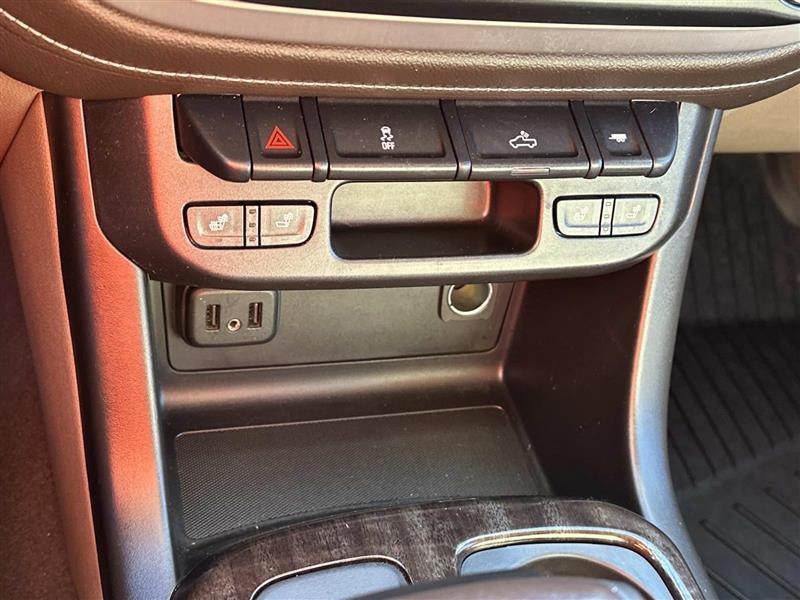 GMC Canyon  2020