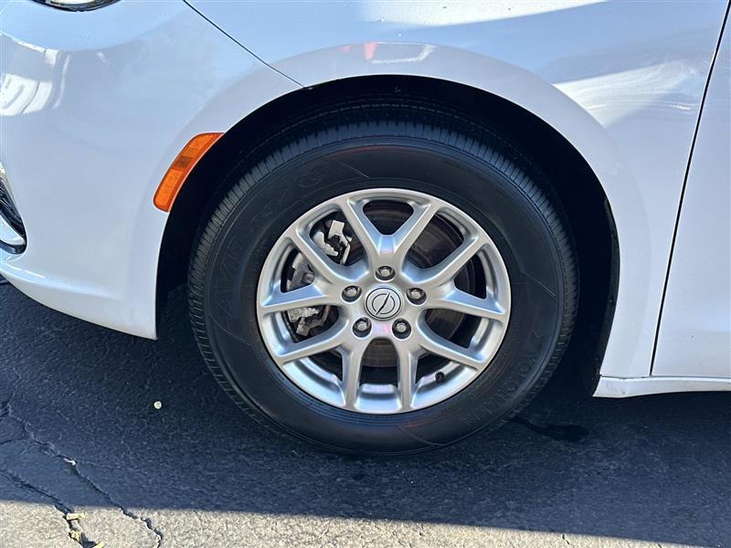 Chrysler Pacifica  2026