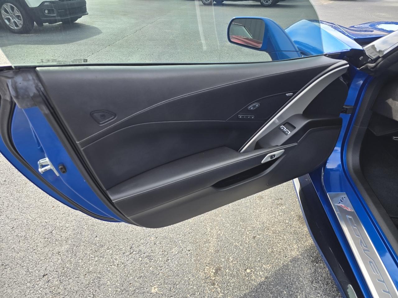 Chevrolet Corvette Stingray 2LT Coupe Automatic 2014
