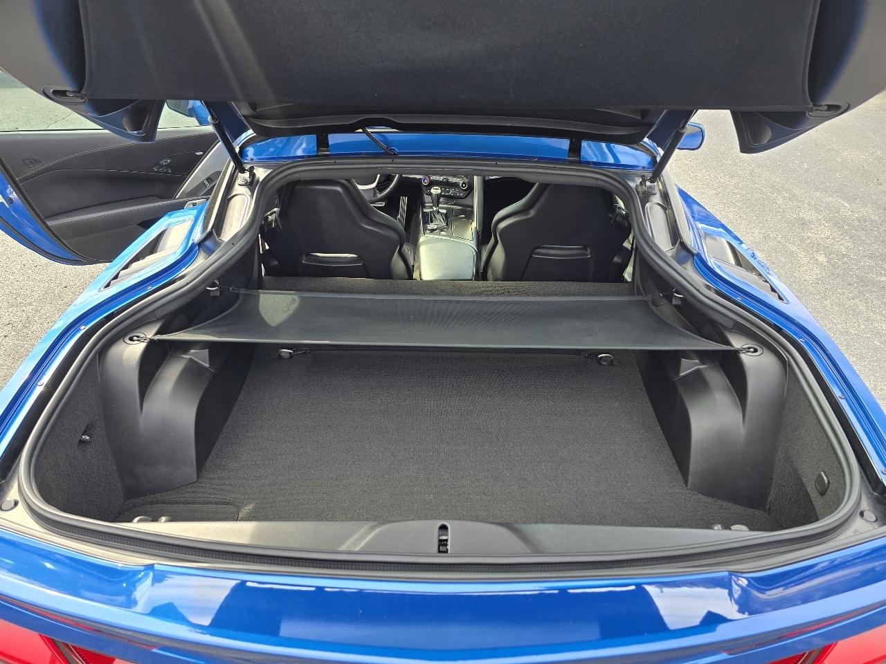 Chevrolet Corvette Stingray 2LT Coupe Automatic 2014