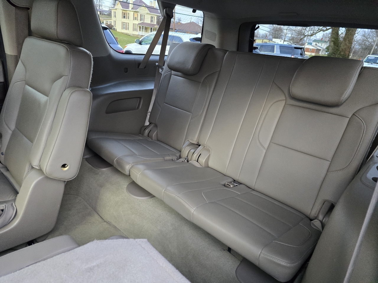 Chevrolet Suburban LT 4WD 2016