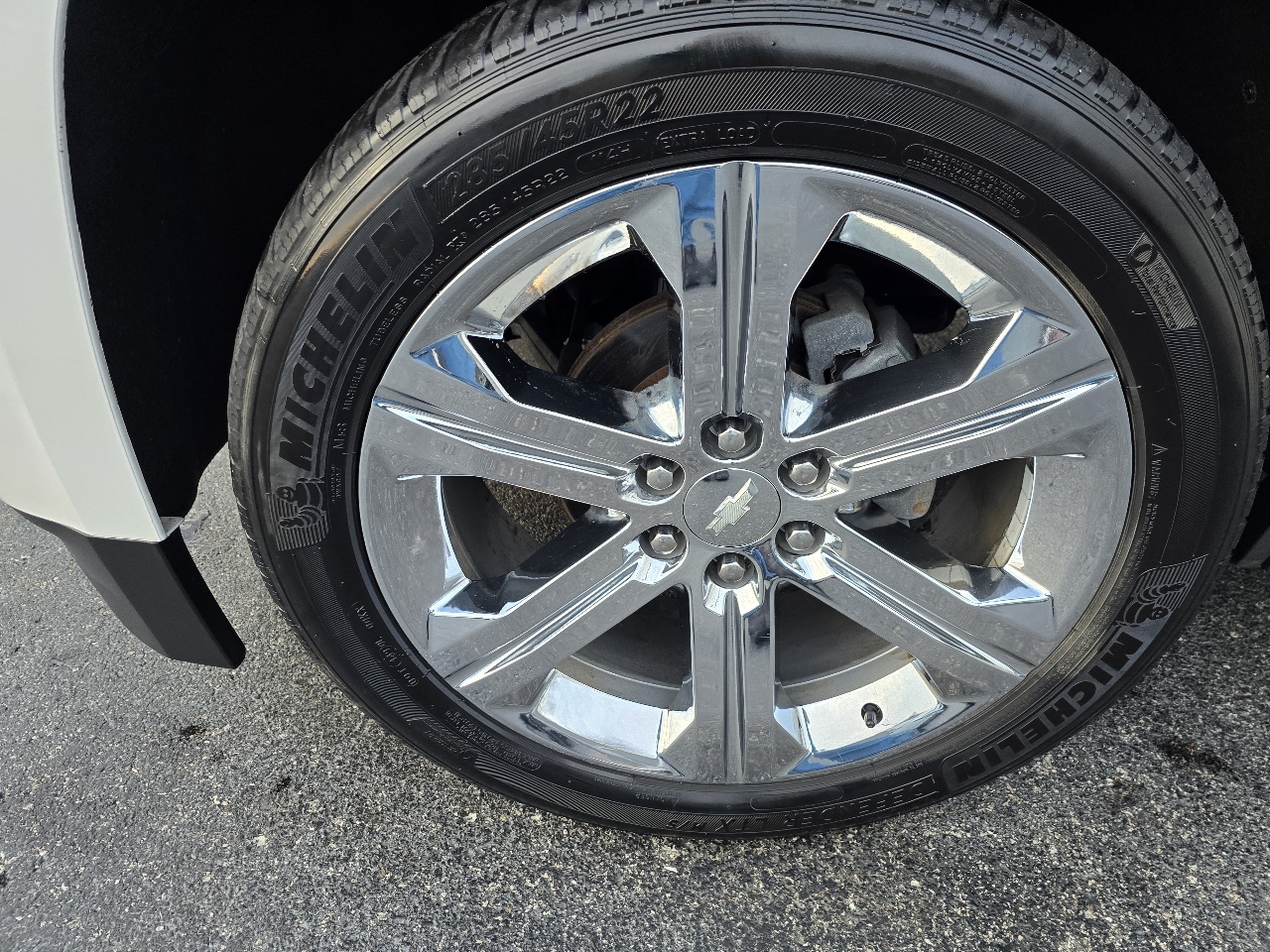 Chevrolet Suburban LT 4WD 2016