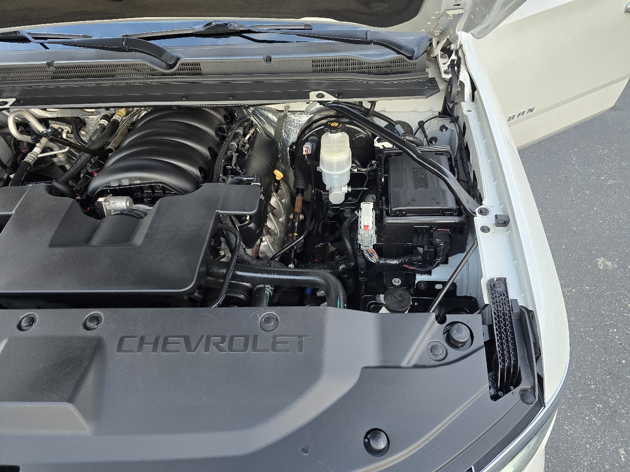 Chevrolet Suburban LT 4WD 2016